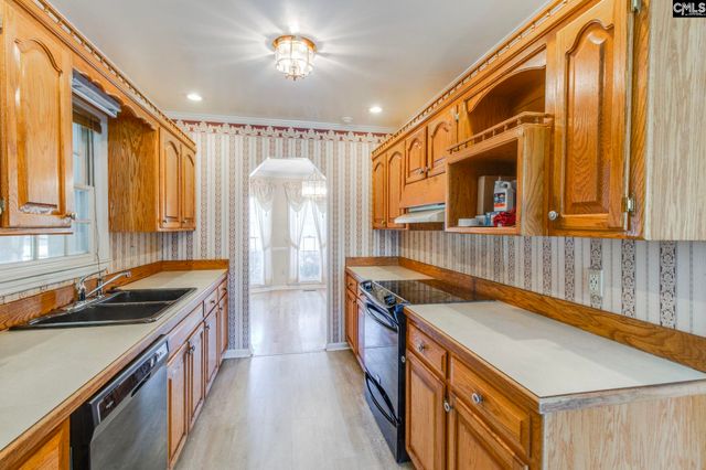 202 Fox Lake Drive, West Columbia, SC 29170