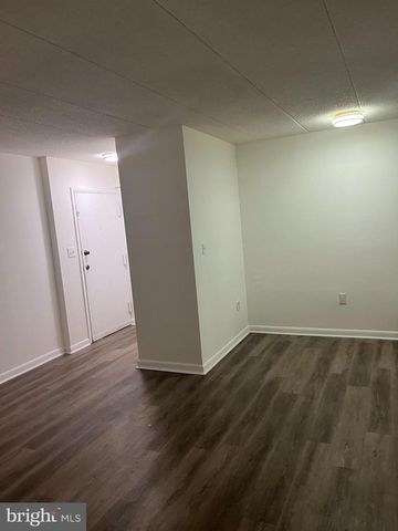 625A CHESAPEAKE ST SE #12, Washington, DC 20032