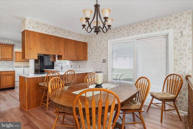 418 KERN ST, Woodstock, VA 22664
