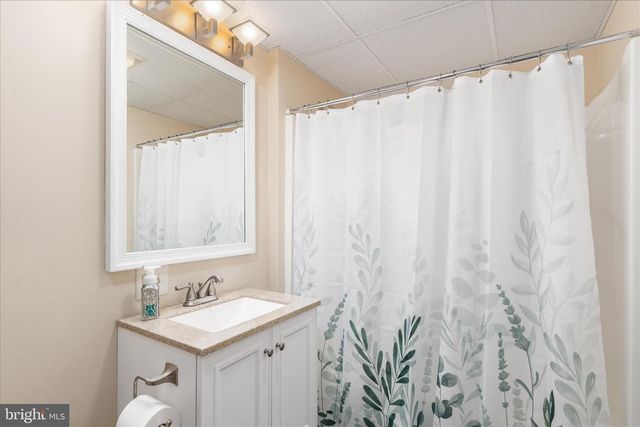 418 KERN ST, Woodstock, VA 22664