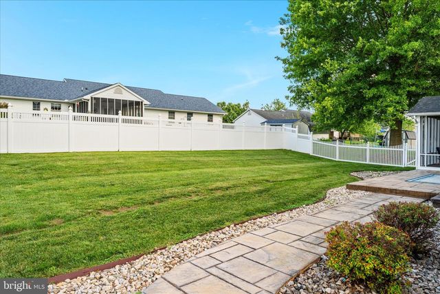 418 KERN ST, Woodstock, VA 22664