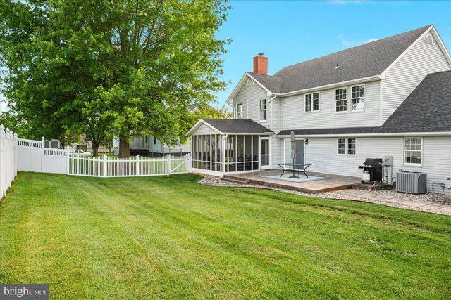 418 KERN ST, Woodstock, VA 22664