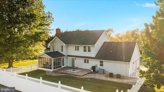 418 KERN ST, Woodstock, VA 22664