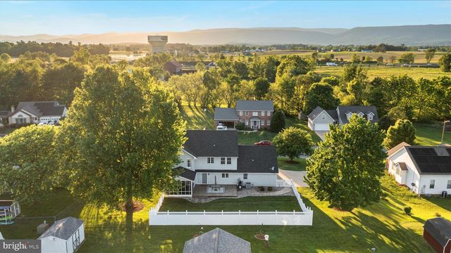 418 KERN ST, Woodstock, VA 22664