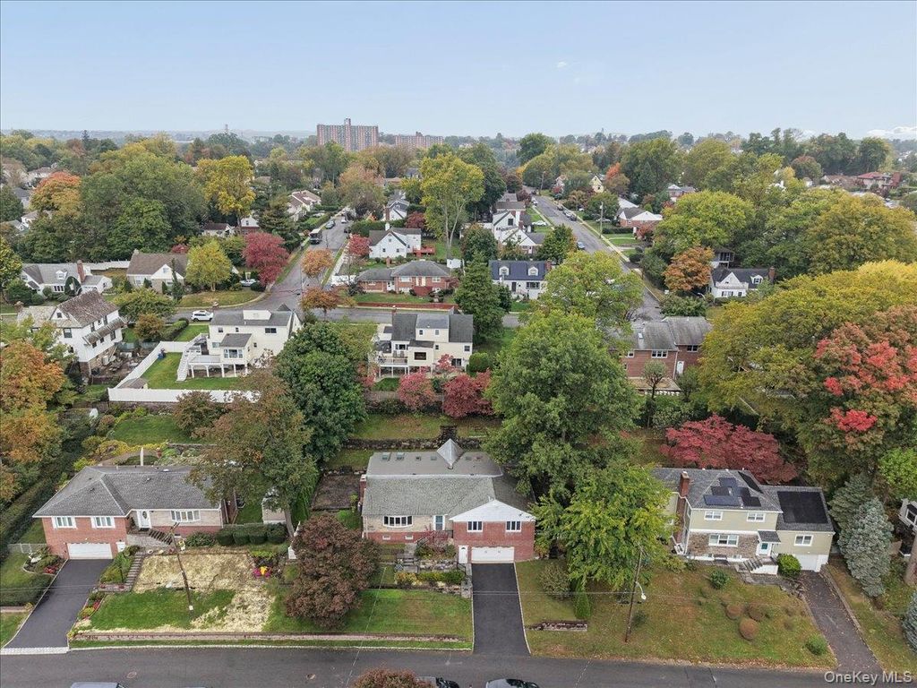 79 Cliffside Drive, Yonkers, NY 10710 — photo 4