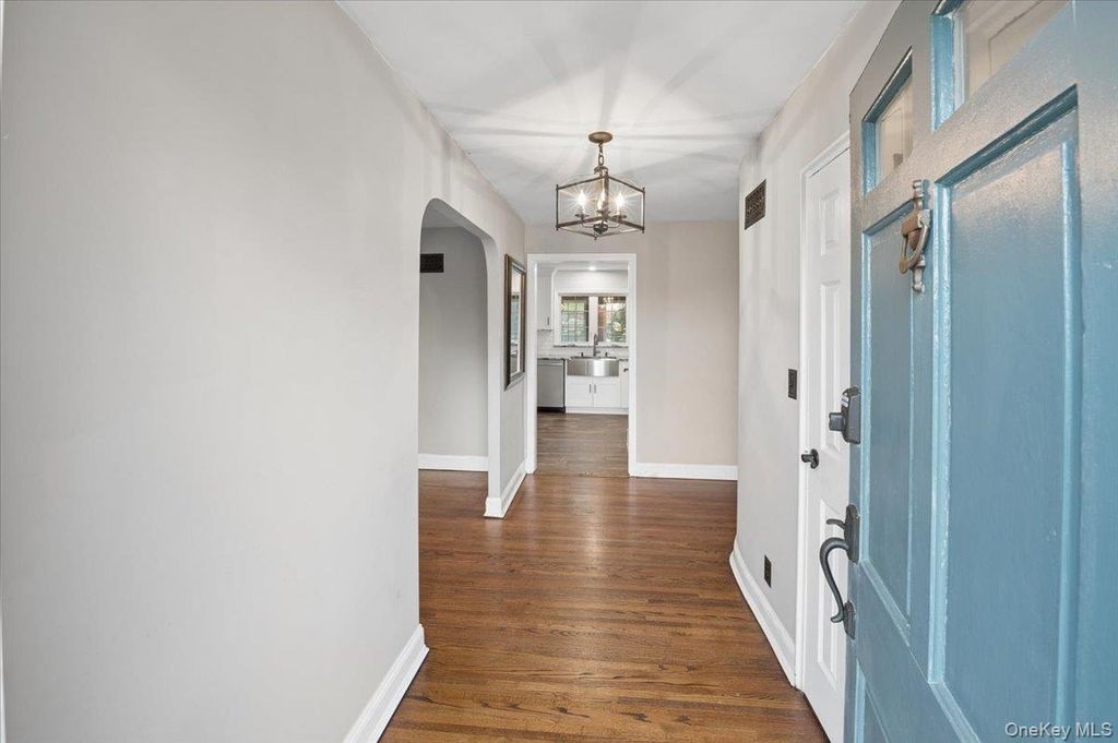 79 Cliffside Drive, Yonkers, NY 10710 — photo 5