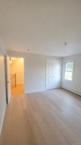 60 Schneider Avenue, Highland Falls, NY 10928