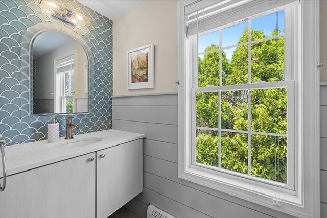 7 Blackhall Court, Marion, MA 02738