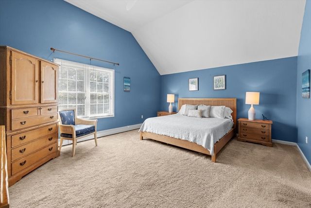 7 Blackhall Court, Marion, MA 02738