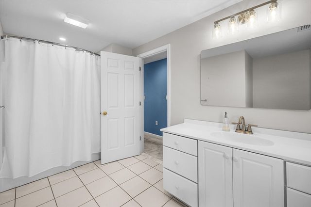 7 Blackhall Court, Marion, MA 02738