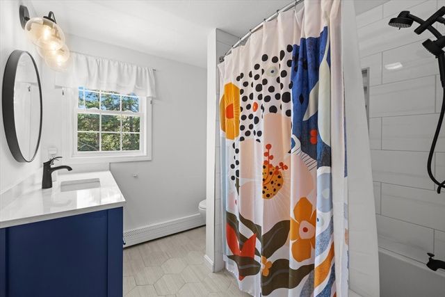 7 Blackhall Court, Marion, MA 02738