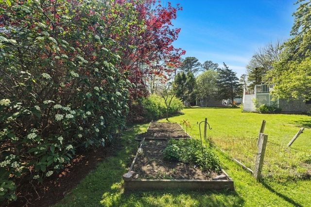 7 Blackhall Court, Marion, MA 02738