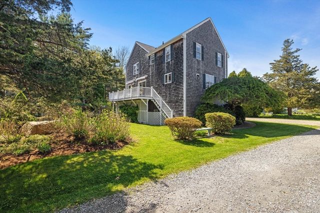 7 Blackhall Court, Marion, MA 02738