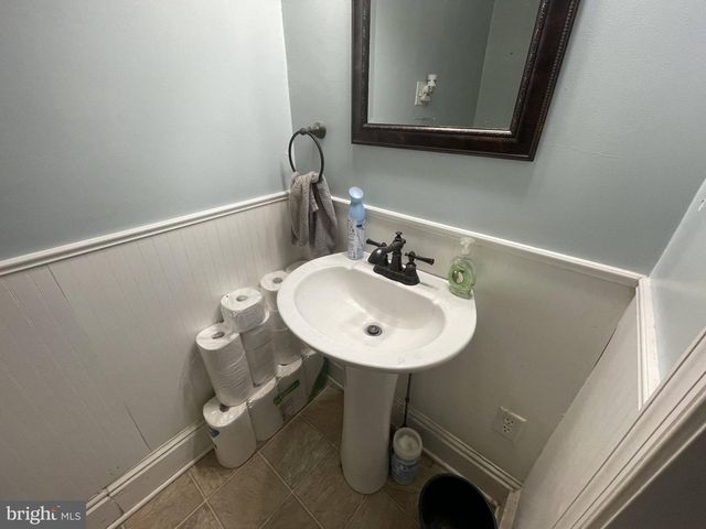 425 W JACKSON ST, York, PA 17401