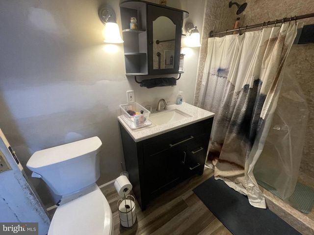 425 W JACKSON ST, York, PA 17401