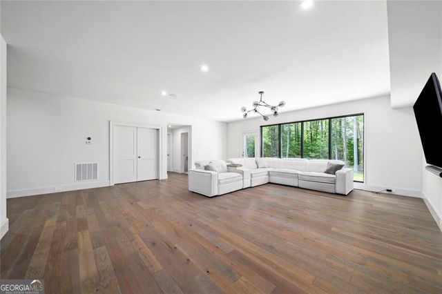 2585 Old Sewell Road, Marietta, GA 30068
