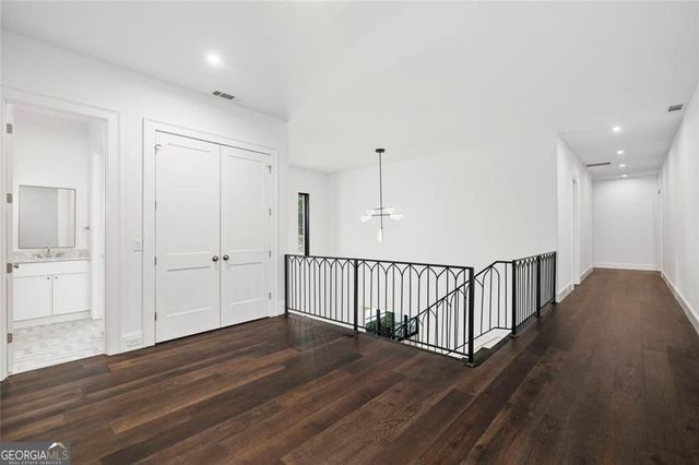 2585 Old Sewell Road, Marietta, GA 30068