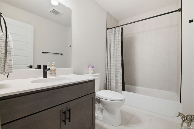 411 Ira Ave Unit 2102, San Antonio, TX 78209