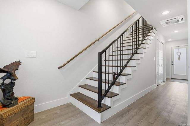 411 Ira Ave Unit 2102, San Antonio, TX 78209