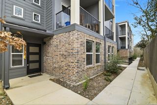 411 Ira Ave Unit 2102, San Antonio, TX 78209