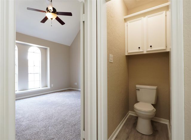 19023 Owen Oak Drive, Humble, TX 77346