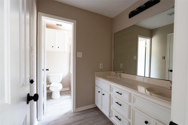 19023 Owen Oak Drive, Humble, TX 77346