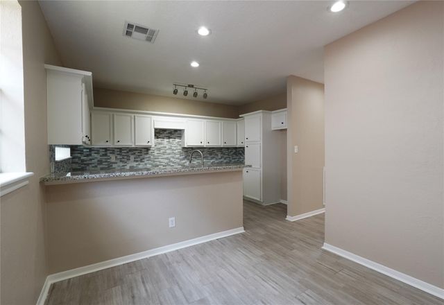 19023 Owen Oak Drive, Humble, TX 77346