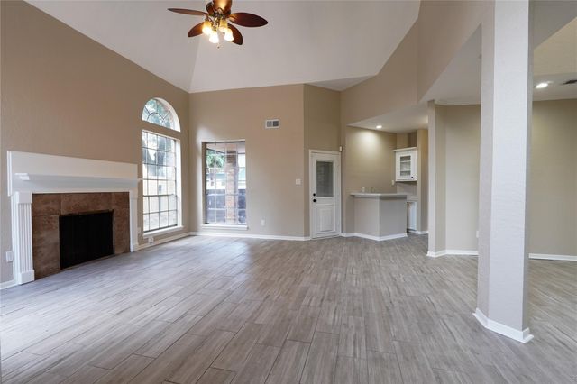 19023 Owen Oak Drive, Humble, TX 77346