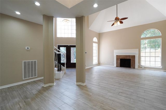 19023 Owen Oak Drive, Humble, TX 77346