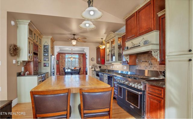 1531 Ellejoy Rd, Seymour, TN 37865