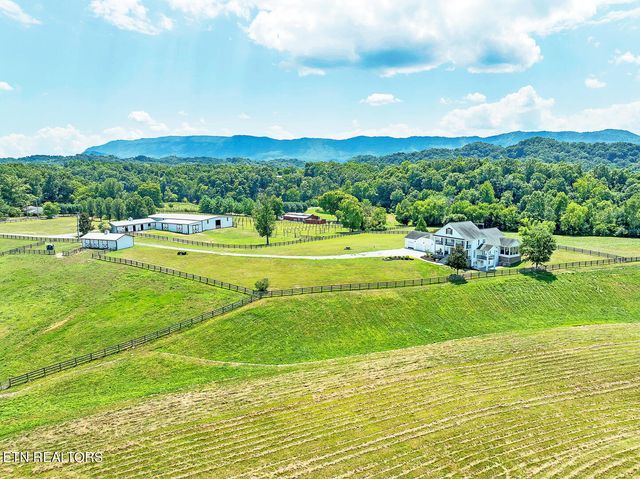 1531 Ellejoy Rd, Seymour, TN 37865