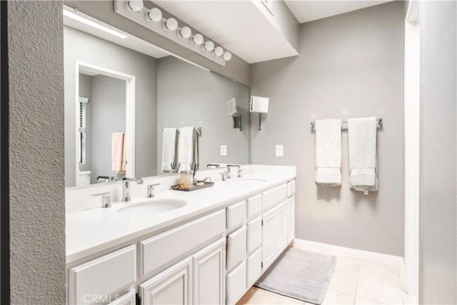 5715 E Stillwater, Orange, CA 92869