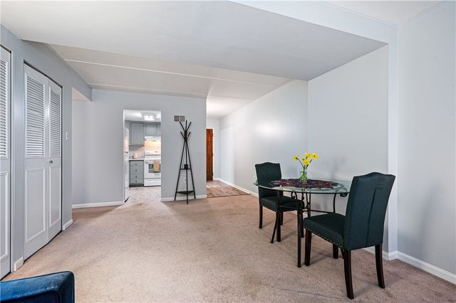 605 Calais Dr 101, Mccandless, PA 15237