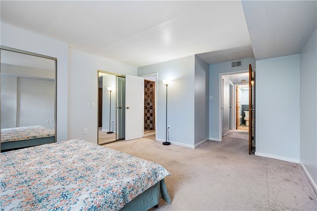 605 Calais Dr 101, Mccandless, PA 15237