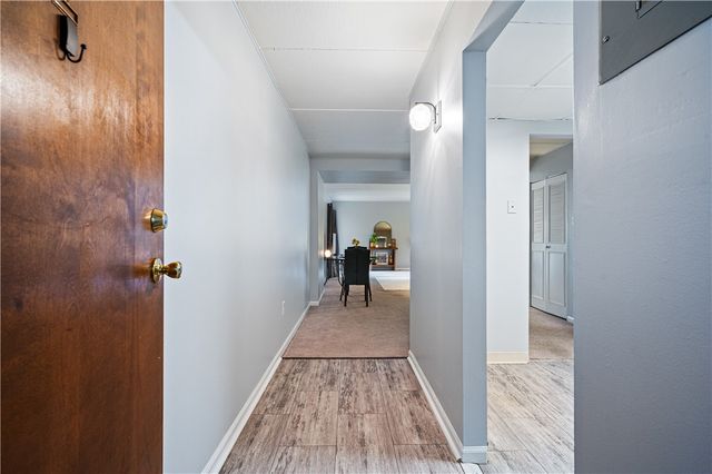 605 Calais Dr 101, Mccandless, PA 15237
