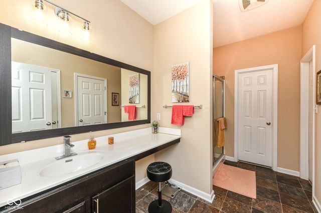 10917 Hunter Lake Lane, Indianapolis, IN 46239