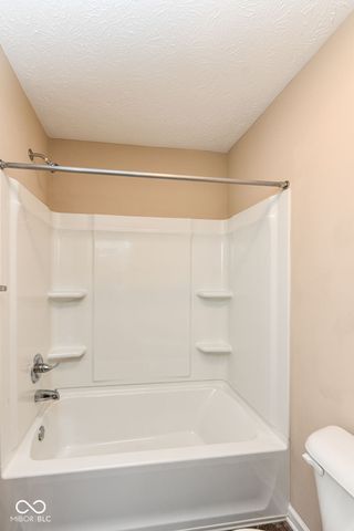 10917 Hunter Lake Lane, Indianapolis, IN 46239