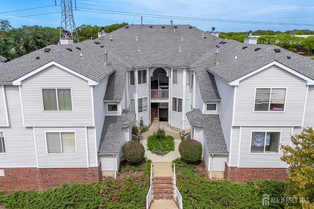606 Jesse Way, Piscataway, NJ 08854