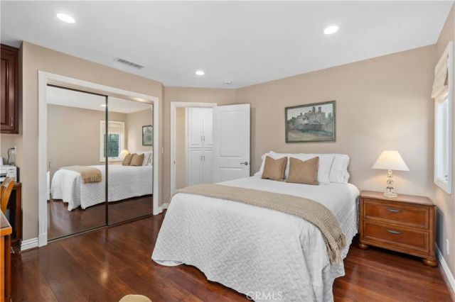 4589 Hazelnut Avenue, Seal Beach, CA 90740