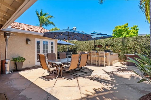 4589 Hazelnut Avenue, Seal Beach, CA 90740