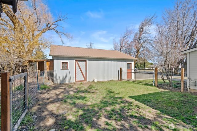 5950 S Thorp Highway, Ellensburg, WA 98926