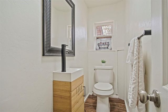 611 N Broad Street, Guthrie, OK 73044