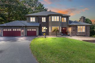 6923 Kassonta Drive, Pompey, NY 13078