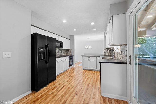 6815 Hickory Hill Drive, Mayfield Village, OH 44143