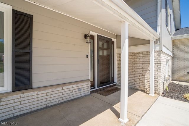 6815 Hickory Hill Drive, Mayfield Village, OH 44143
