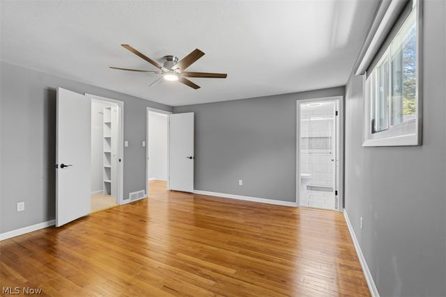 6815 Hickory Hill Drive, Mayfield Village, OH 44143