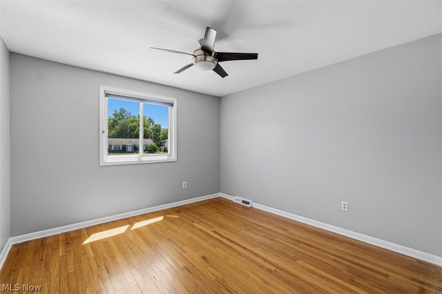 6815 Hickory Hill Drive, Mayfield Village, OH 44143