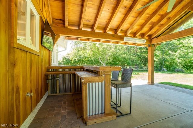 6815 Hickory Hill Drive, Mayfield Village, OH 44143