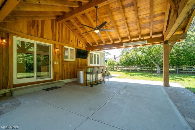 6815 Hickory Hill Drive, Mayfield Village, OH 44143