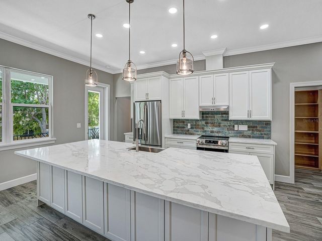 108 IRWIN STREET E, Safety Harbor, FL 34695